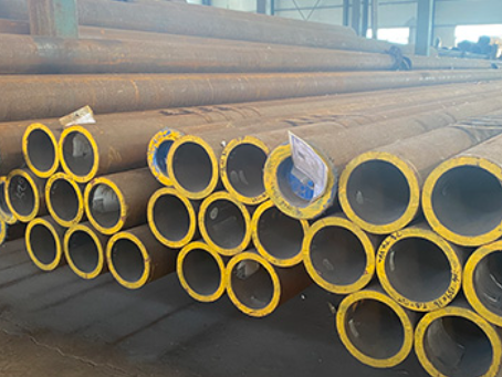 海陵P11合金钢管